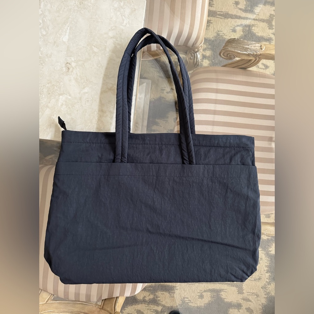 lululemon athletica On My Level Tote Large - Picture 3 of 17